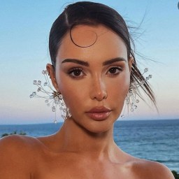 Photo de Nabilla